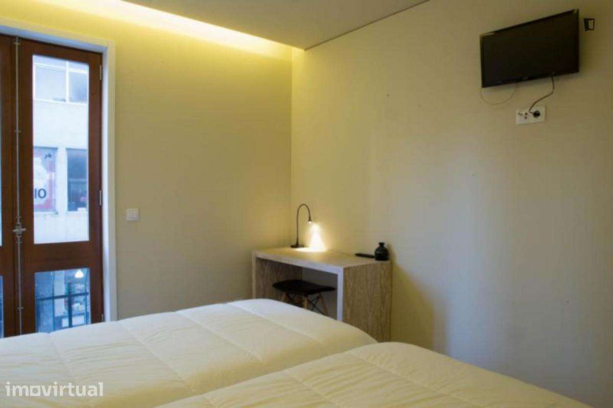 Quarto - localizado em Cedofeita Porto - Grande imagem: 3/9