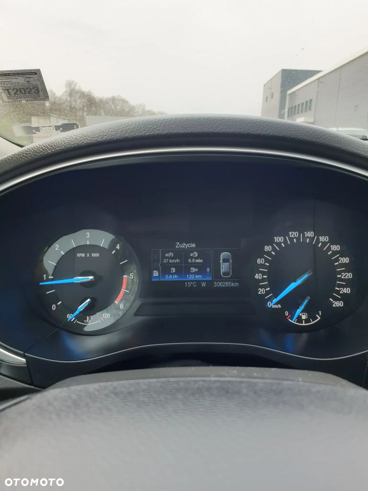 Ford Mondeo 2.0 TDCi Titanium 4WD - 4