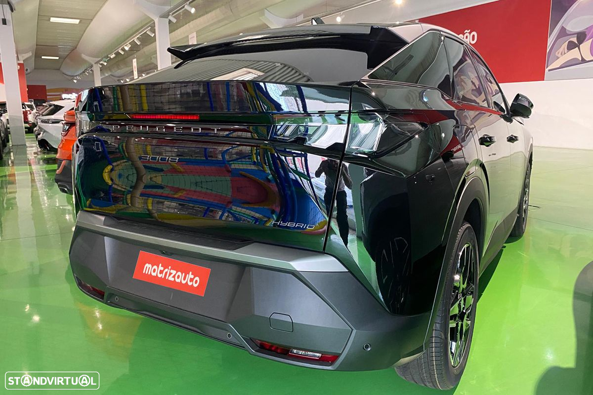 Peugeot 3008 1.2 Hybrid Allure e-DCS6 - 4