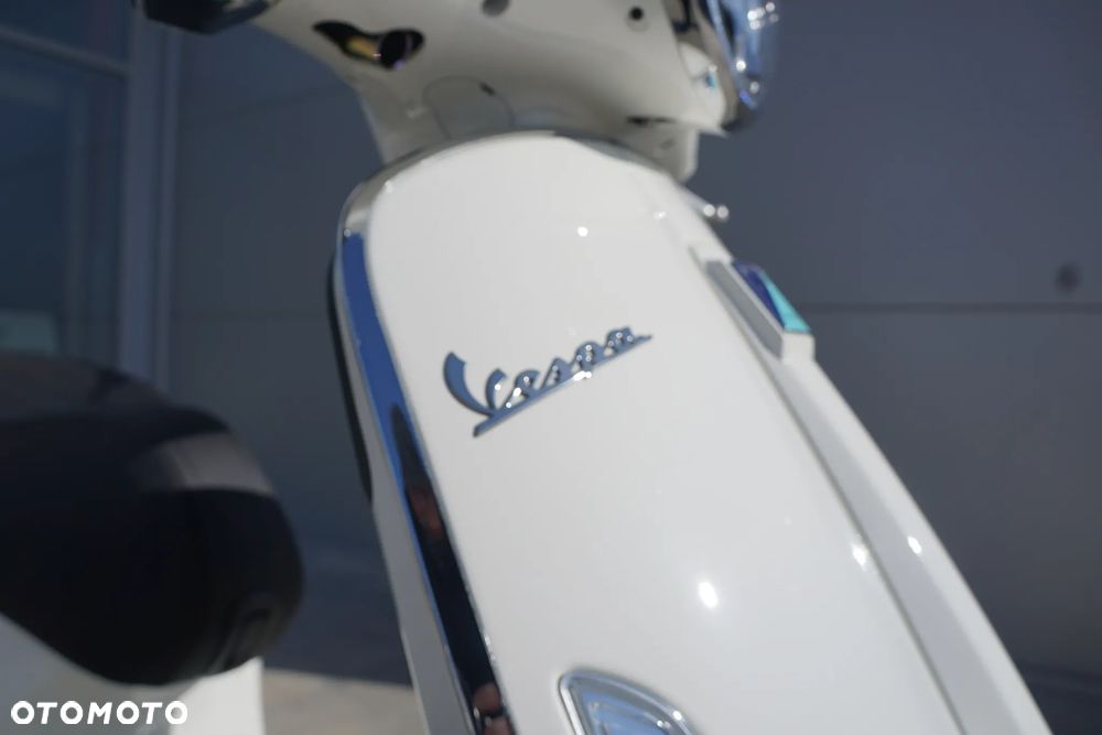 Vespa Primavera - 11
