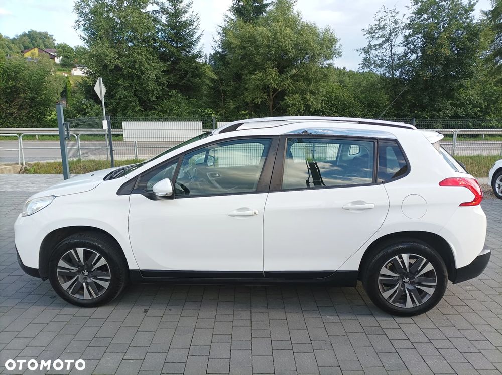 Peugeot 2008 PureTech 82 Urban Move - 13