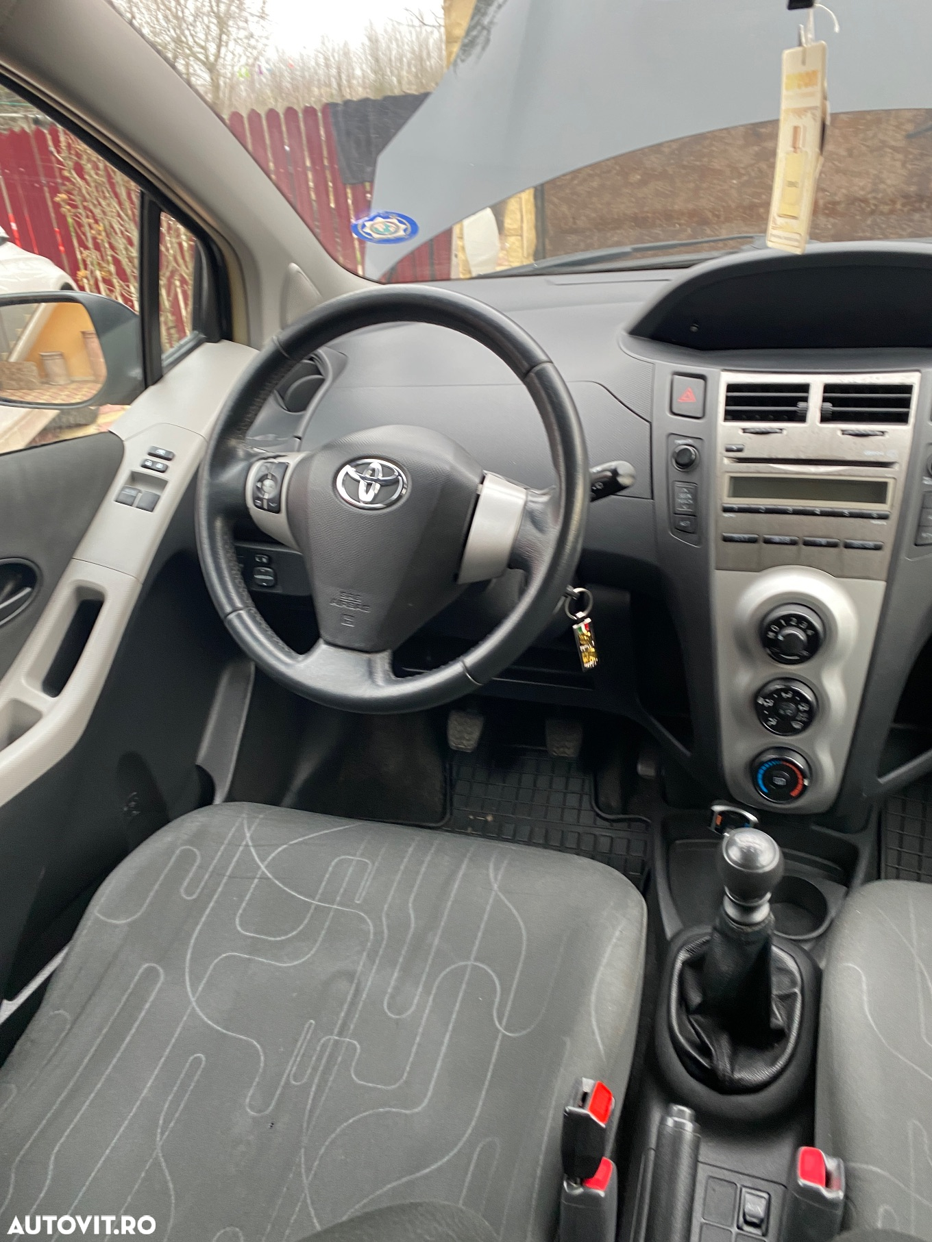 Toyota Yaris 1.4 D-4D Terra - 6
