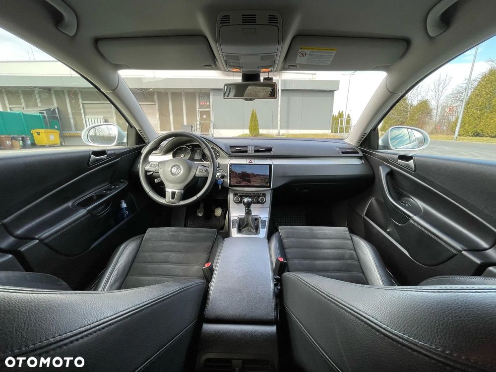 Volkswagen Passat Variant 2.0 TDI 4Motion Highline - 21