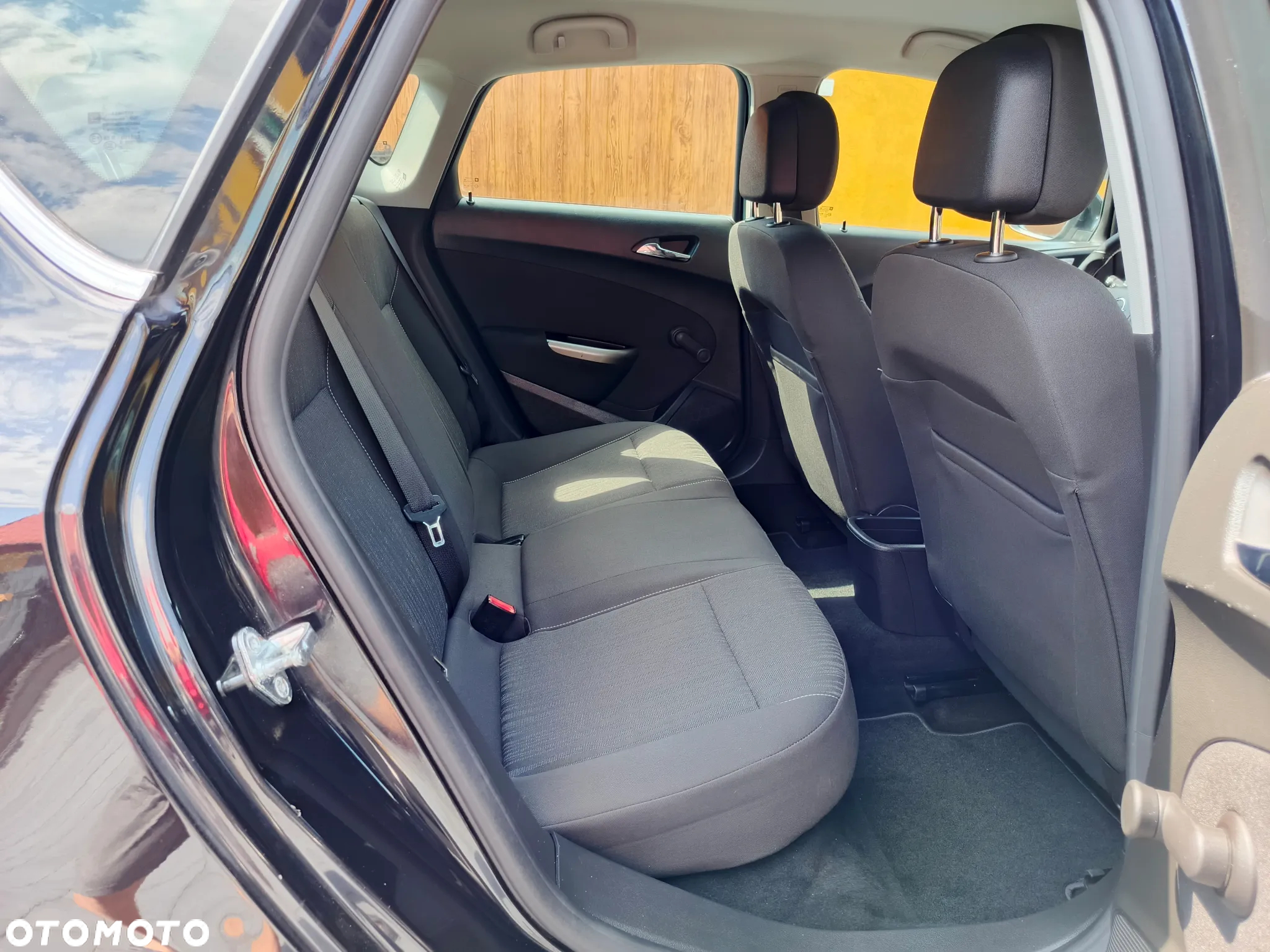 Opel Astra 1.4 EcoFLEX Design Edition - 30
