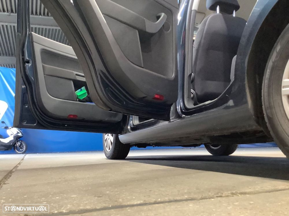 VW Golf Plus 1.2 TSI Trendline - 18