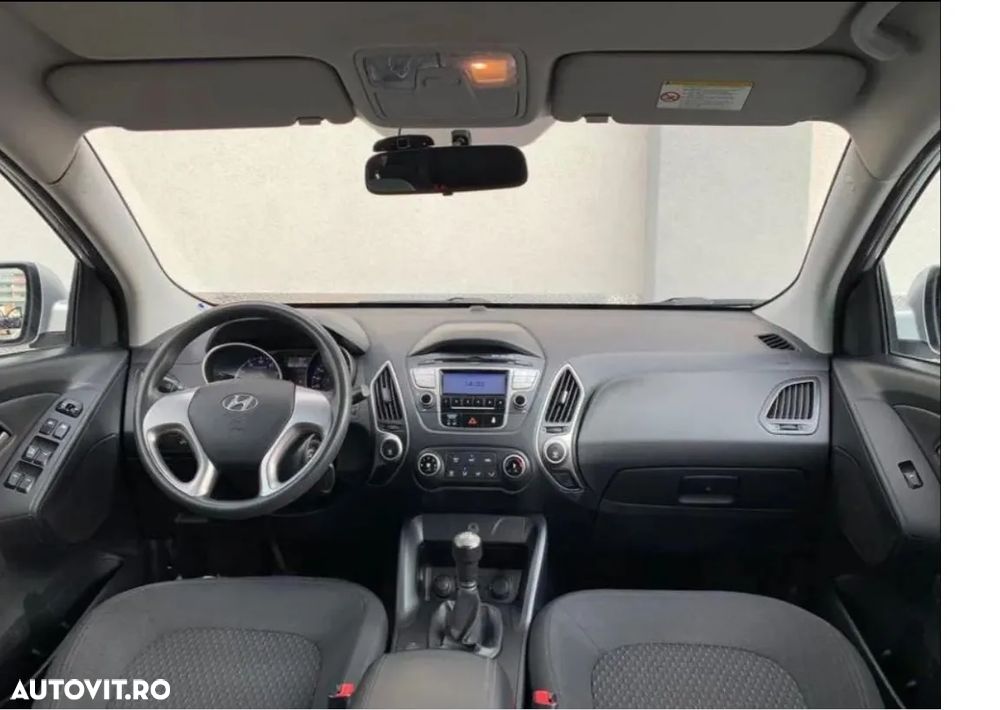 Hyundai ix35 2.0 MPI 2WD GL Classic - 10