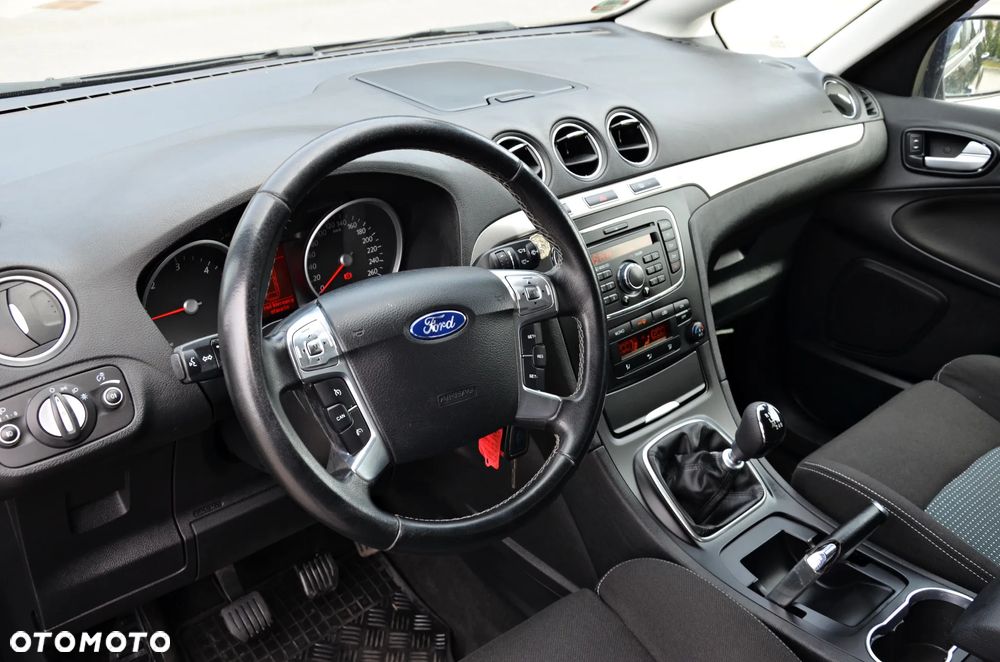 Ford S-Max 2.0 TDCi Ambiente - 29