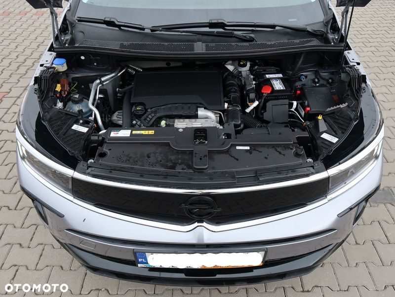 Opel Grandland 1.2 T GS S&S - 32