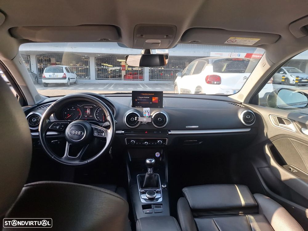 Audi A3 Sportback 1.6 TDI - 4