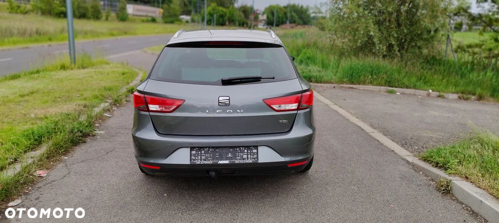 Seat Leon 2.0 TDI DPF DSG Xcellence - 9