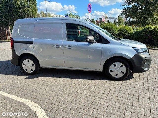 Nissan TOWNSTAR - 4