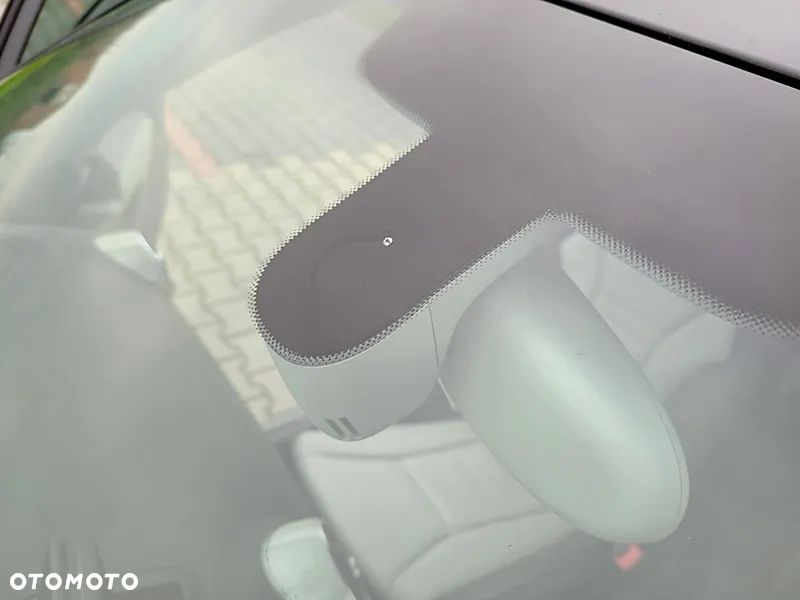 Audi A1 3-drzwiowe 1.2 TFSI S line Sportpaket - 21