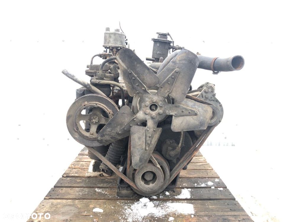 SILNIK - 3742.00 PLN - CIĘŻARÓWKA USA   REO HOLLEY ZABYTKOWY USA - 3