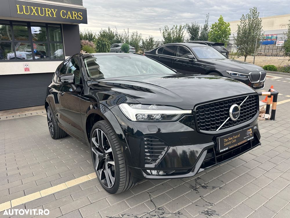 Volvo XC 60 B4 MHEV AT AWD Ultimate Dark - 2