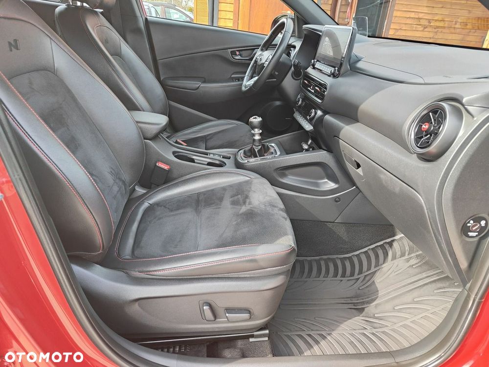 Hyundai Kona - 23