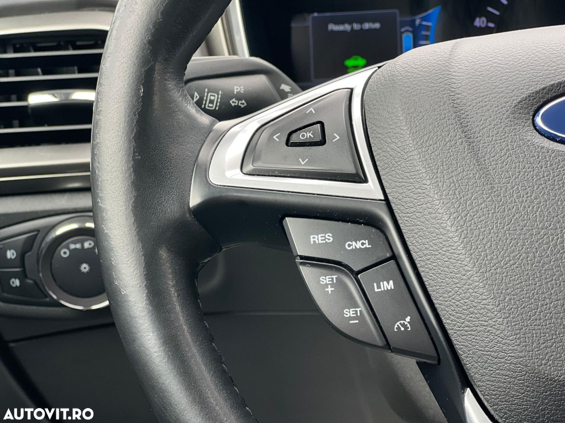 Ford Mondeo - 18