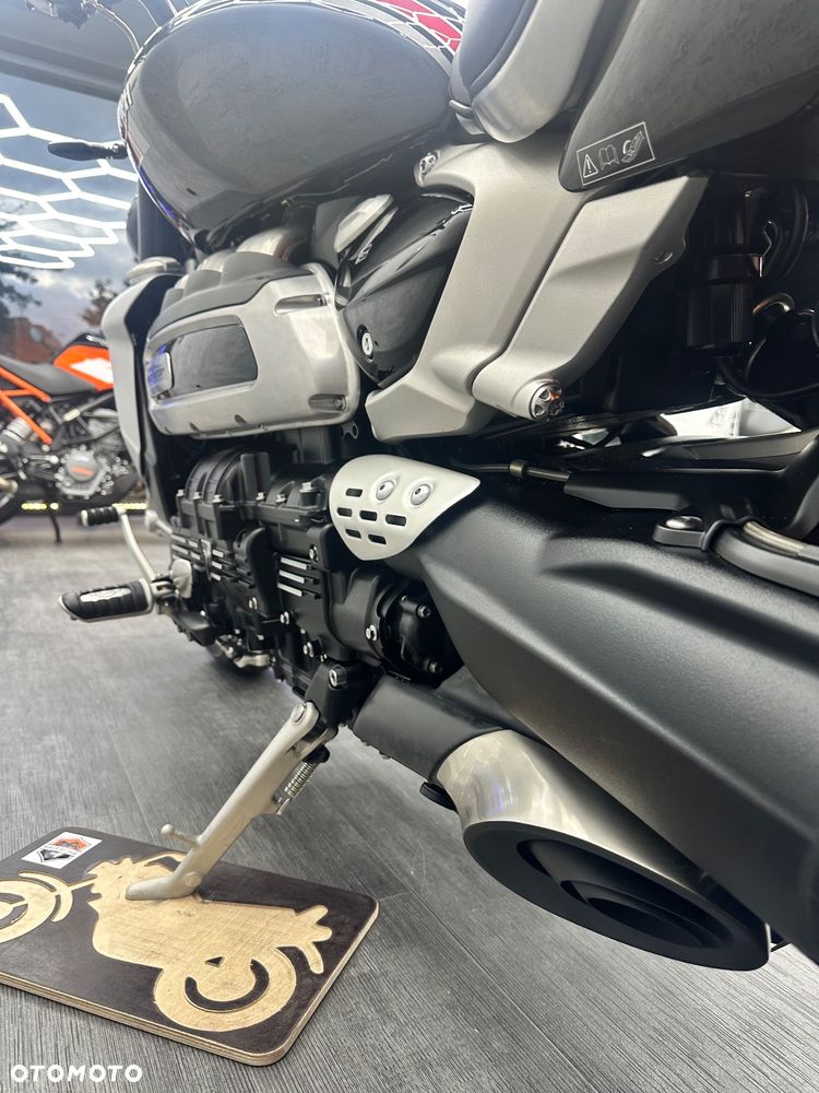 Triumph Rocket - 16