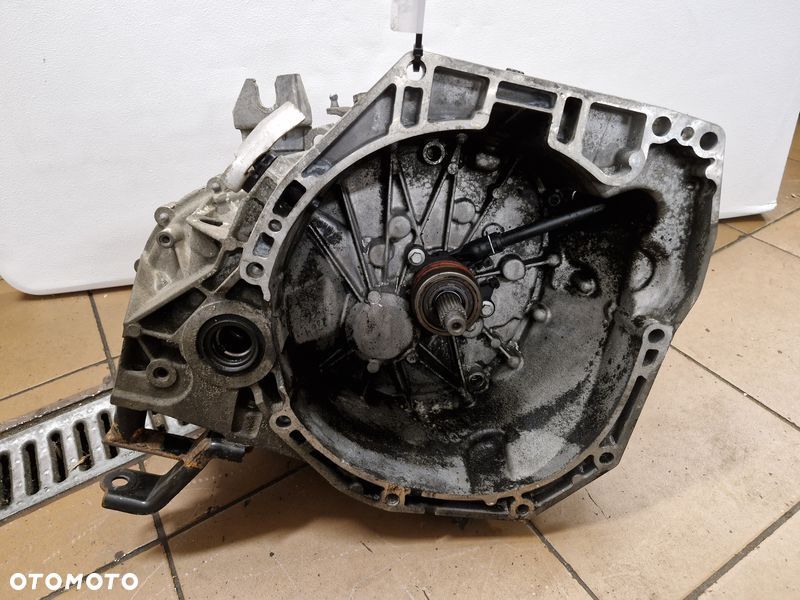 NISSAN JUKE F15 I 1 LIFT 1.2 DIG-T SKRZYNIA BIEGÓW MANUAL 6B TL4143 - 2