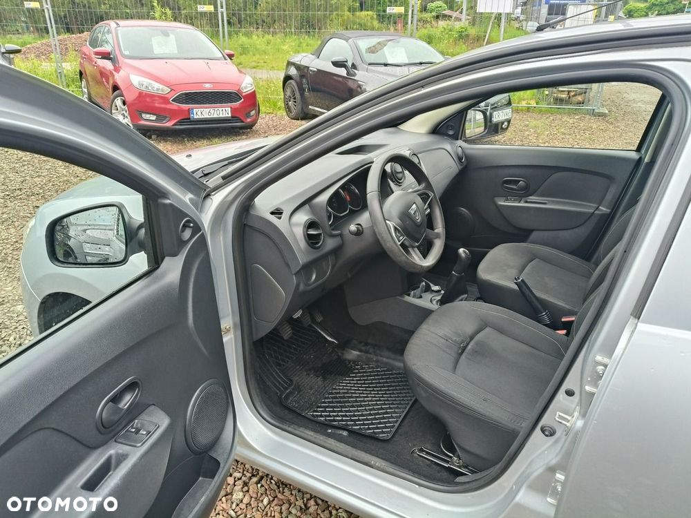 Dacia Sandero - 7