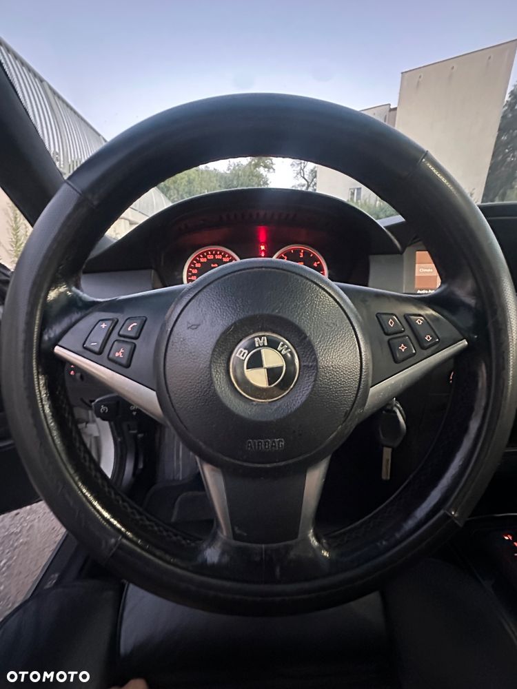 BMW Seria 5 - 25