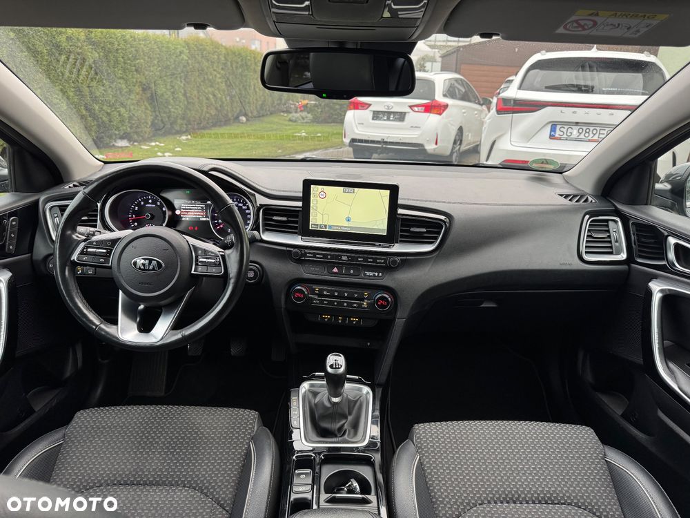 Kia Ceed 1.4 T-GDI OPF GT Line - 16