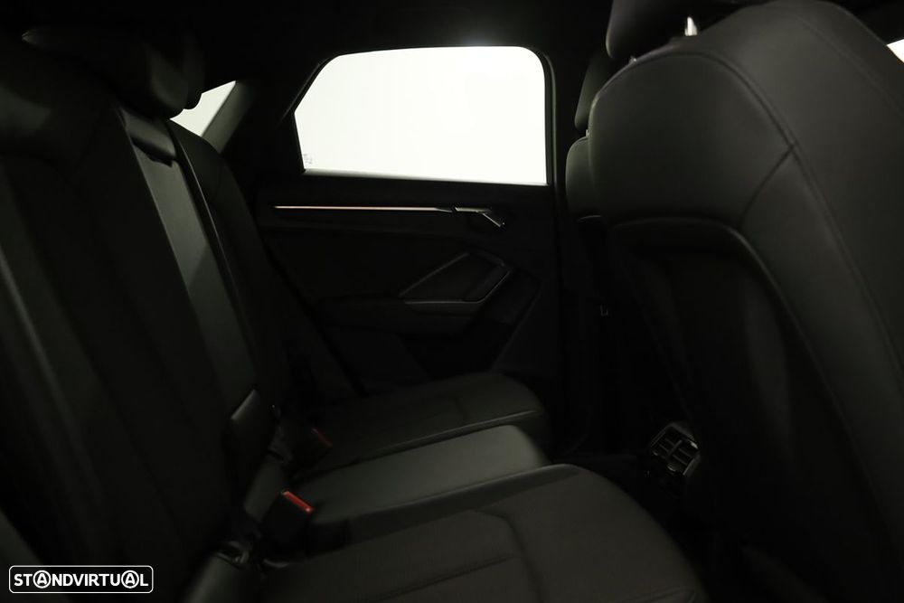 Audi Q3 Sportback 45 TFSIe S line S tronic - 23