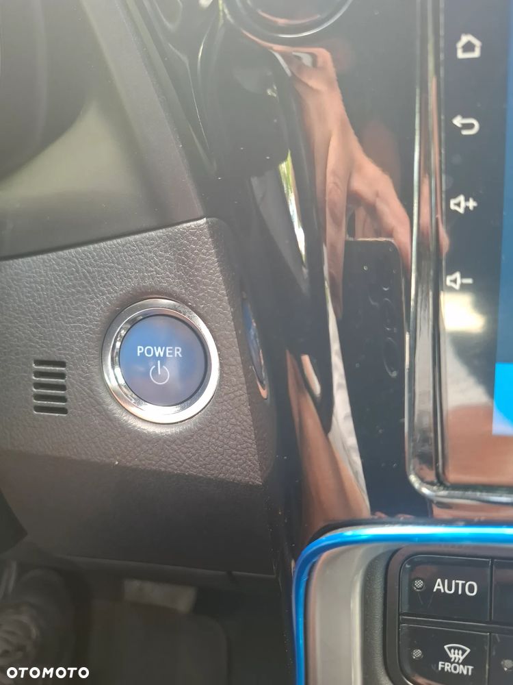 Toyota Auris - 22