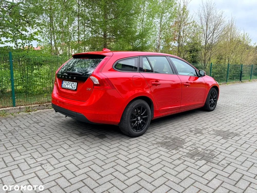 Volvo V60 D3 Kinetic - 5