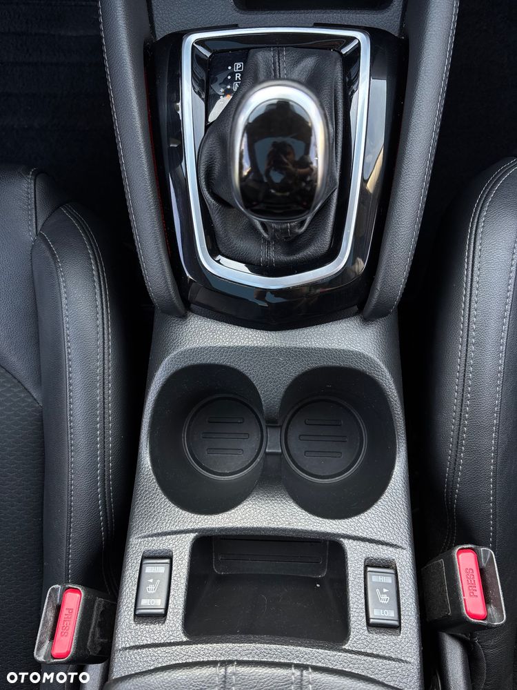 Nissan Qashqai 1.3 DIG-T DCT TEKNA+ - 17