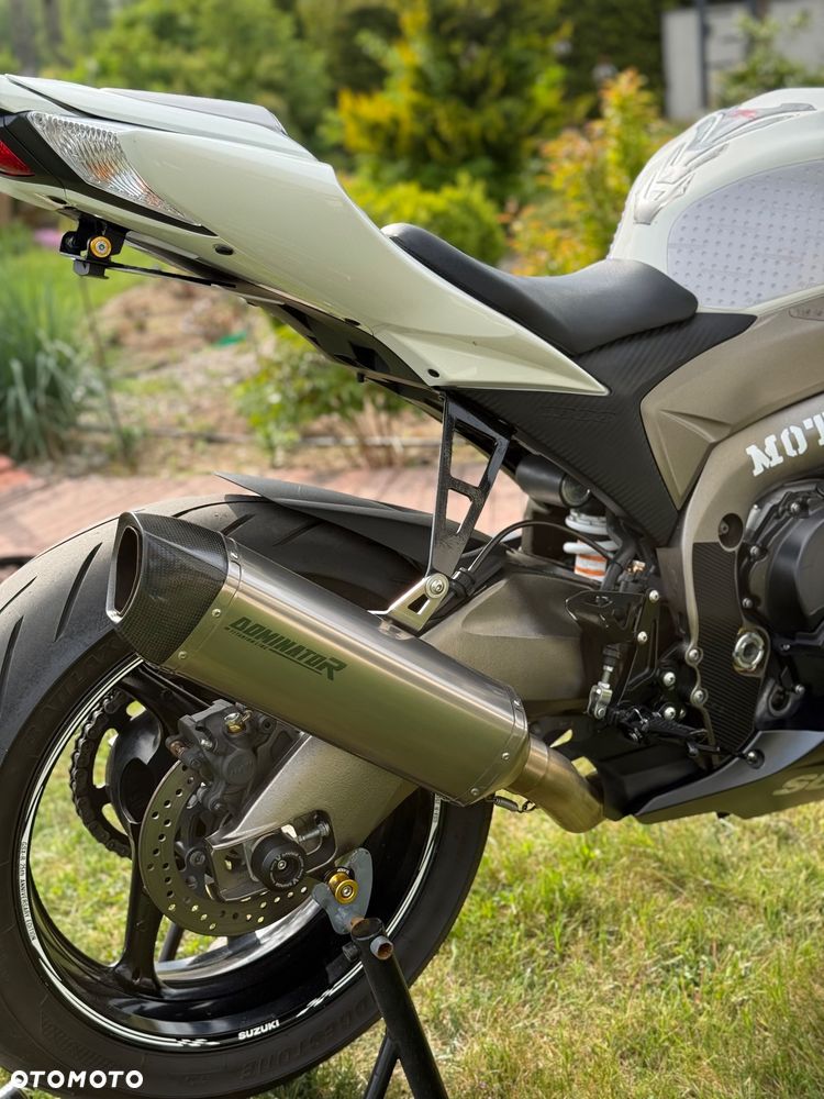 Suzuki GSX-R - 9