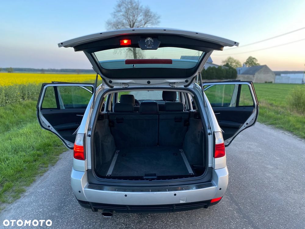 BMW X3 2.0d - 17