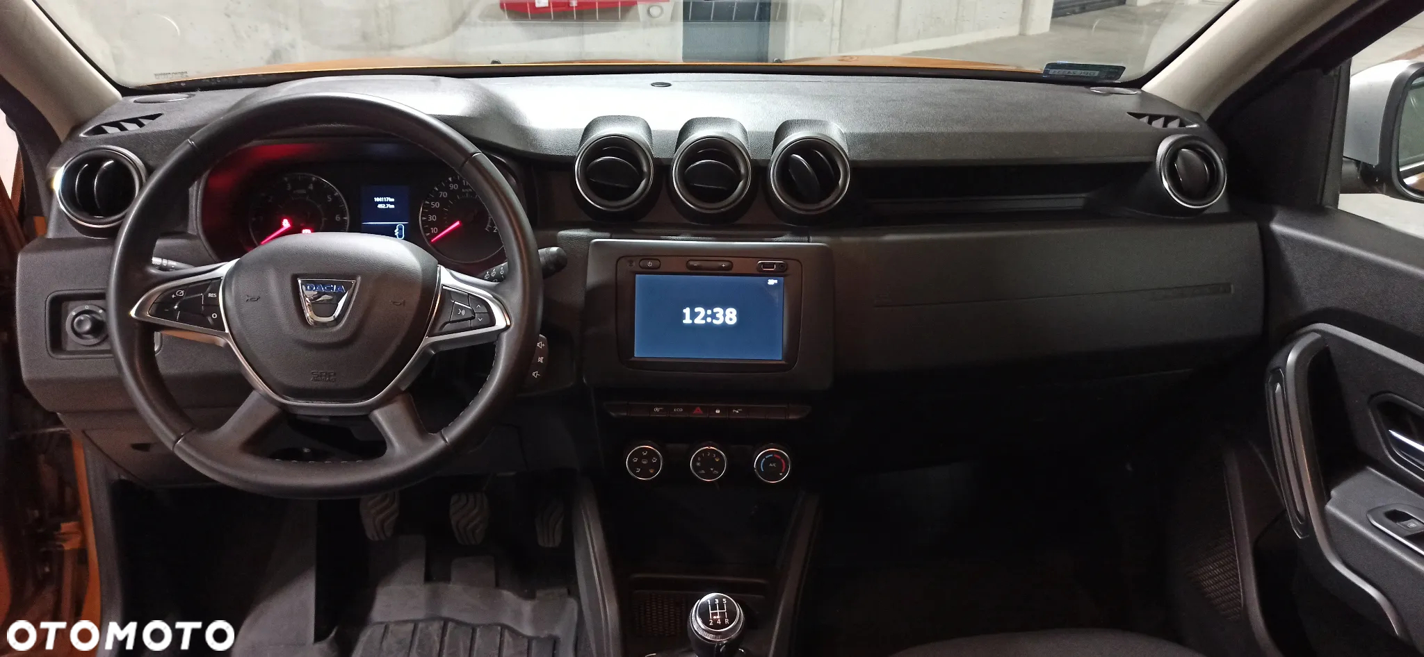 Dacia Duster 1.6 SCe Comfort - 27