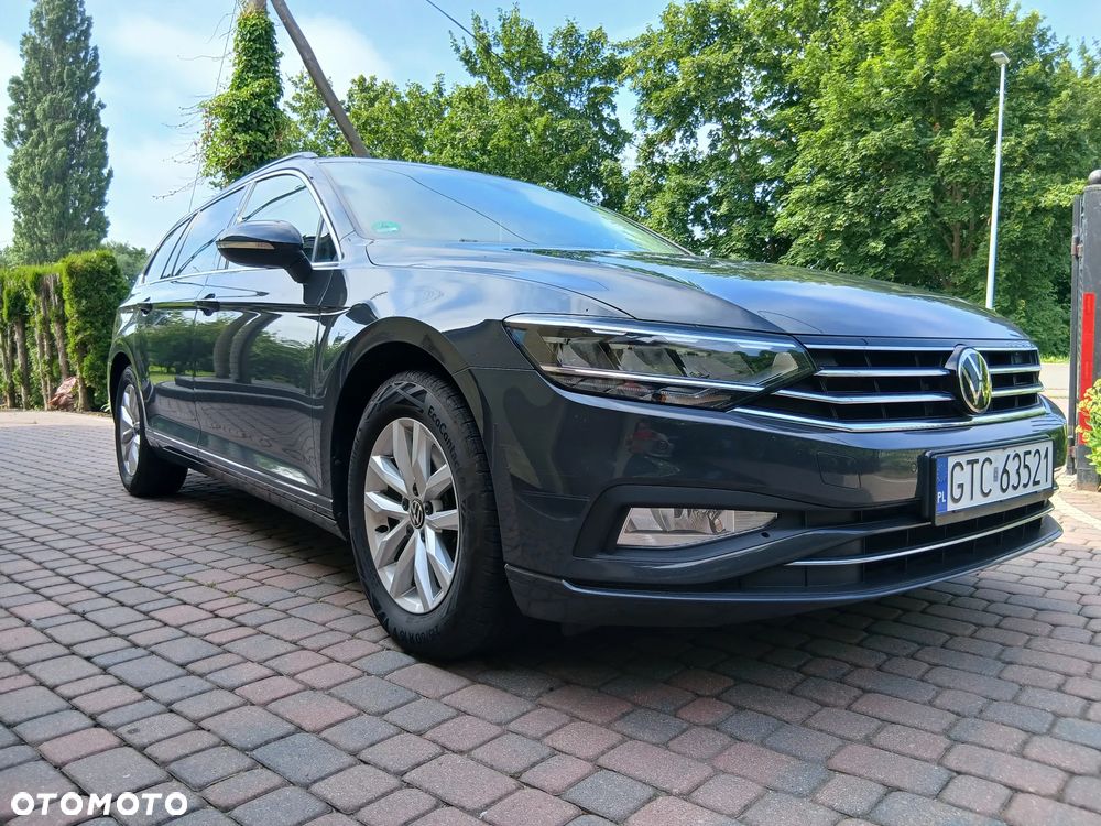 Volkswagen Passat 2.0 TDI SCR Business - 15