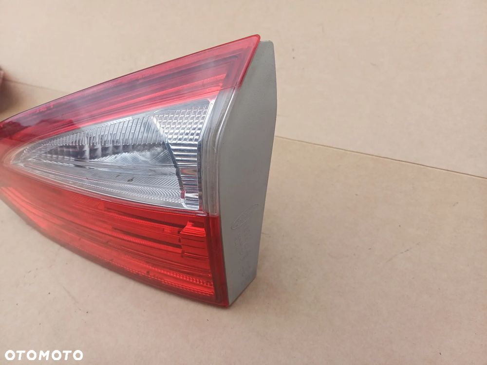Focus MK3 kombi lampa prawy tył w klapę led 10-14 - 5