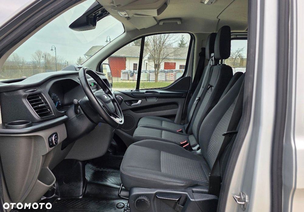 Ford Transit Custom - 8