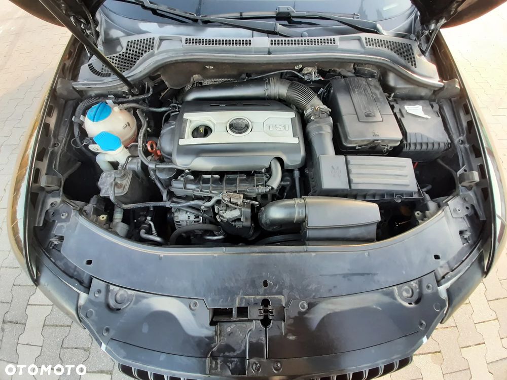 Skoda Superb 1.8 TSI DSG FAMILY - 10
