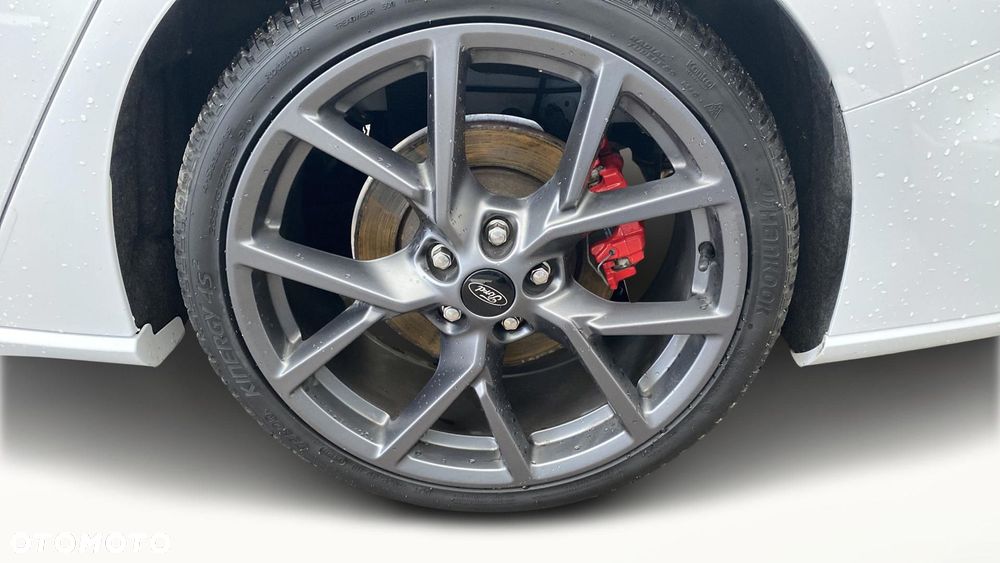 Ford Focus 2.3 EcoBoost ST X - 14