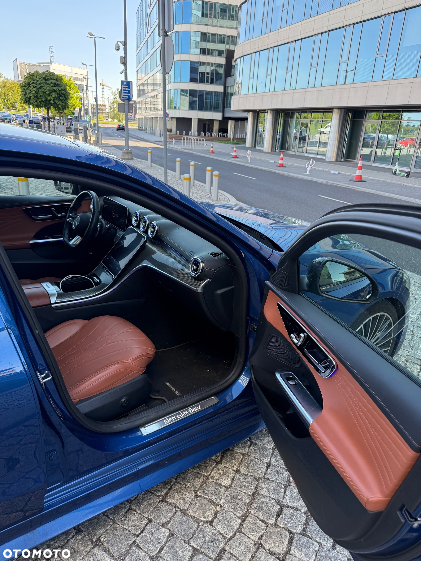 Mercedes-Benz Klasa C 220 d mHEV AMG - 13