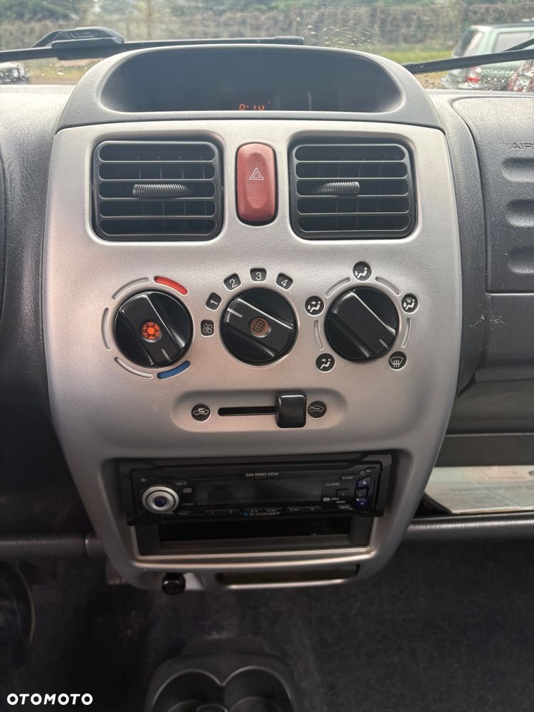 Suzuki Wagon R+ 1.3 Comfort Four Grip Style-35 - 13