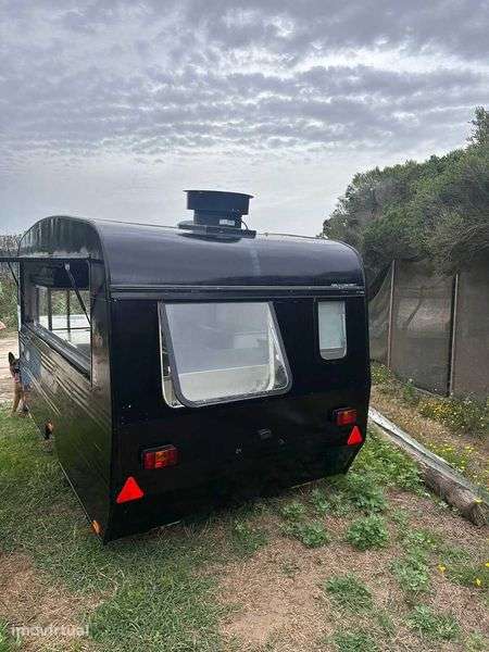 Food Truck a venda em Lisboa - equipado e pronto a operar - Grande imagem: 3/12