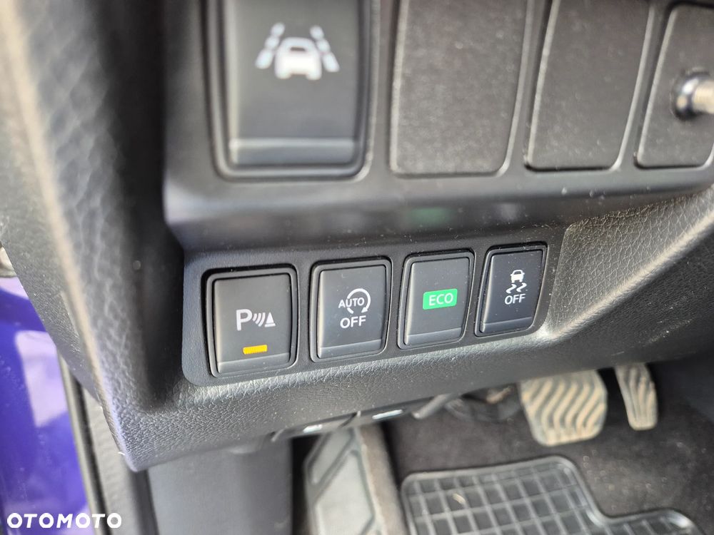 Nissan Qashqai 1.6 DCi Acenta Xtronic EU6 - 32