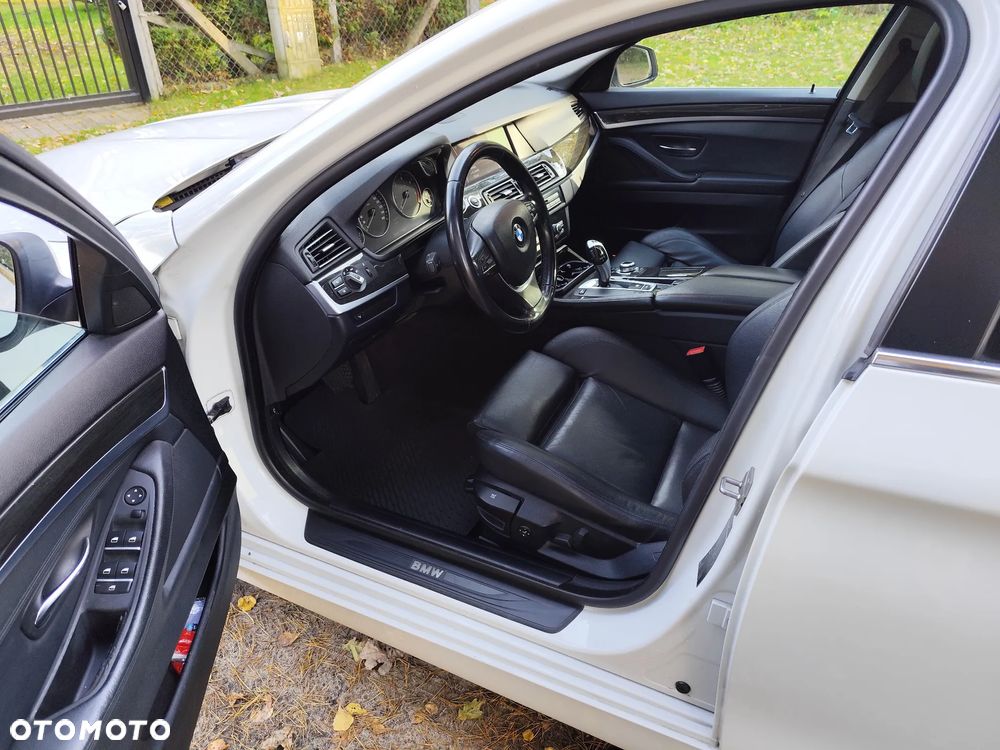 BMW Seria 5 - 23