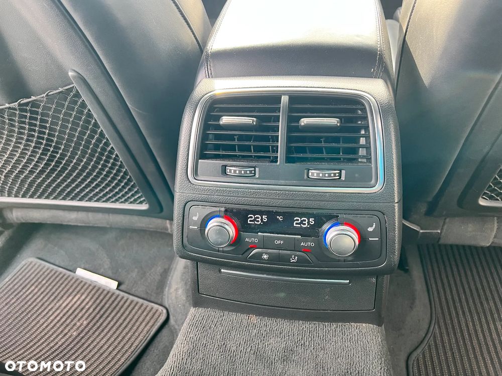 Audi A6 Allroad - 16