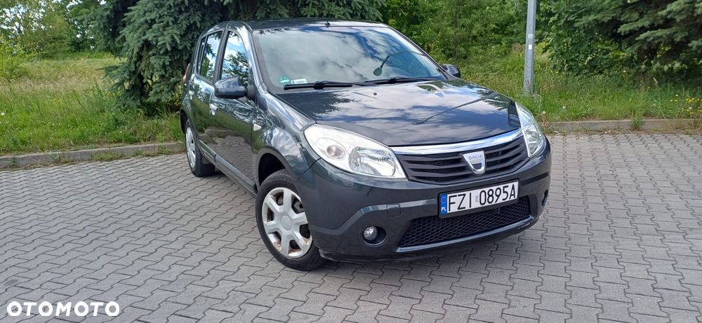Dacia Sandero - 1
