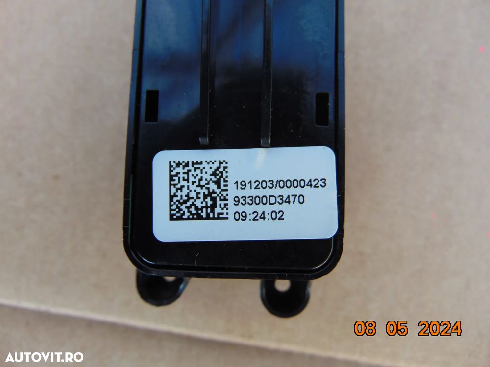Butoane optiuni Hyundai Tucson 2015-2020 consola butoane cod 93300d3470 - 3