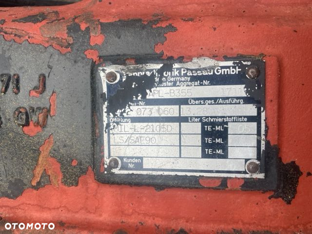Caterpillar most napędowy ZF APL-B355 - 2