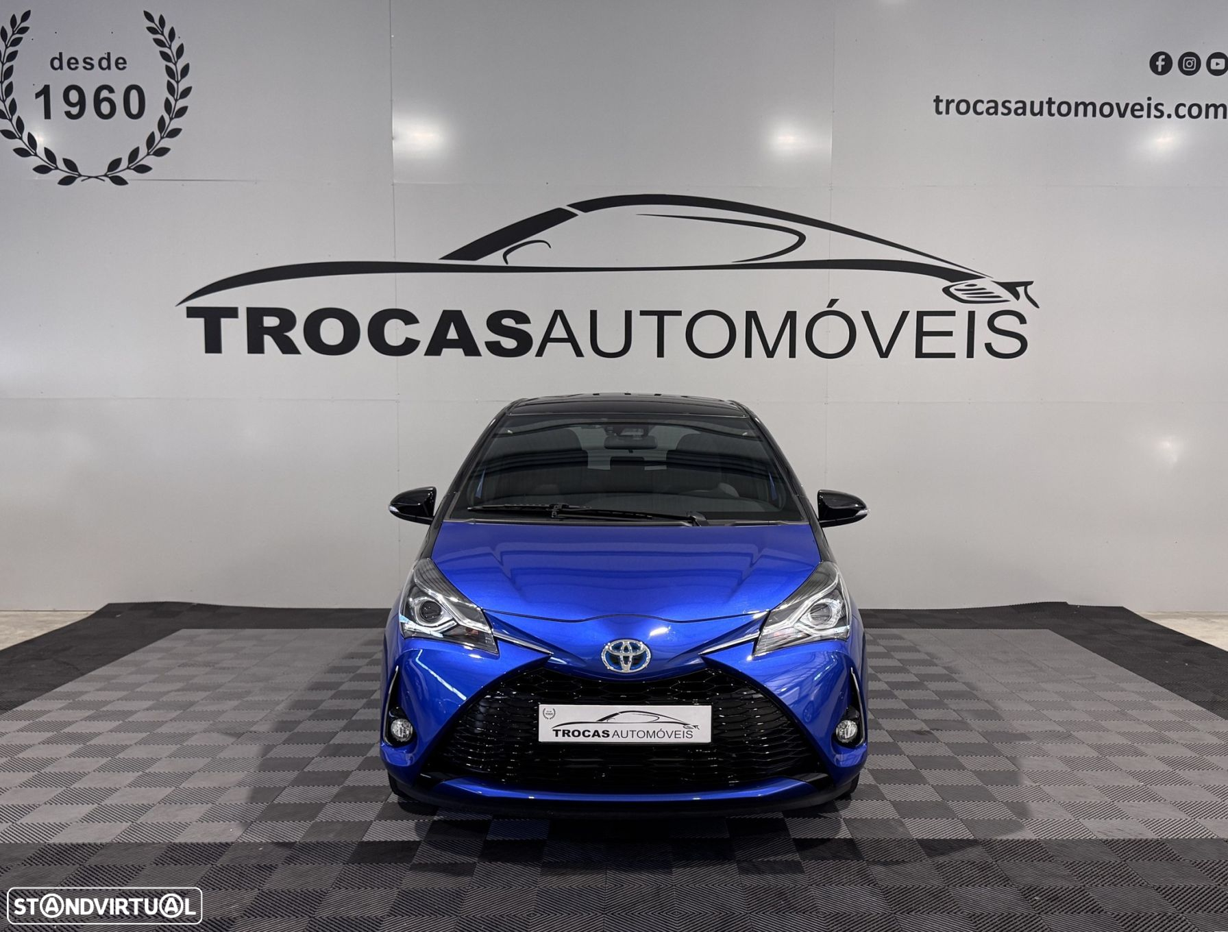 Toyota Yaris 1.5 HSD Exclusive+P.Luxury - 2