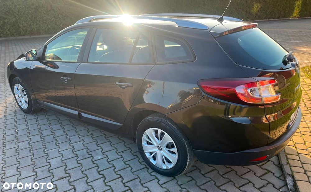 Renault Megane 1.6 16V 110 Dynamique - 9