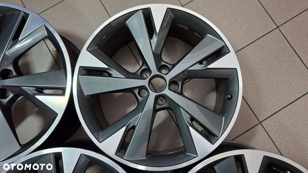 Felgi Aluminiowe 20 Audi Q4 E-Tron 5x112 ET 45 - 8