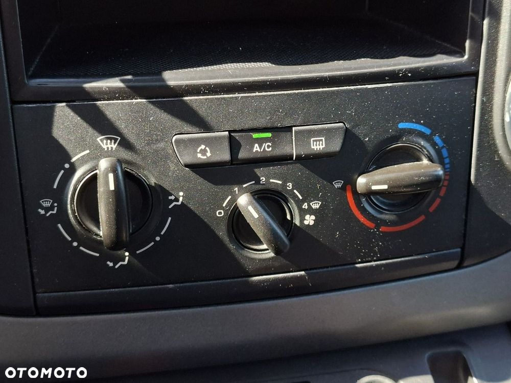 Citroën Berlingo VTi 120 Silver Selection - 22